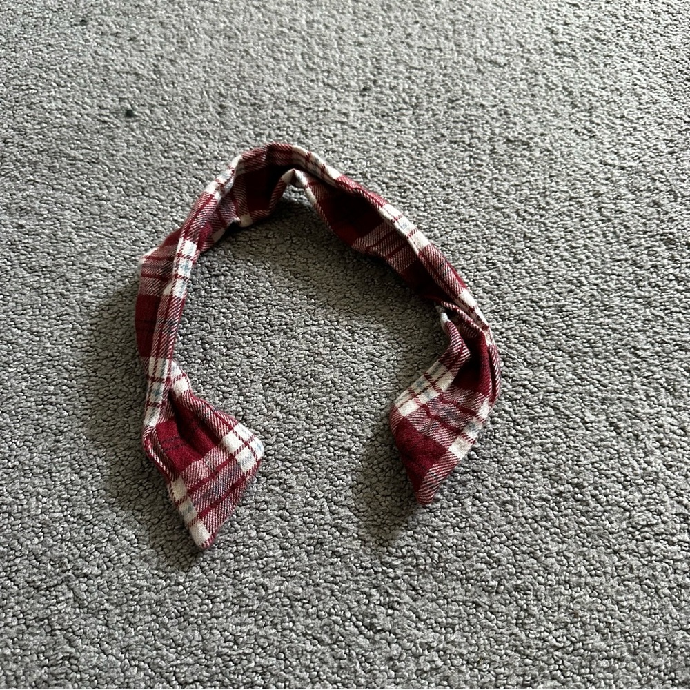 ASOS neck shawl - Picture 2 of 2